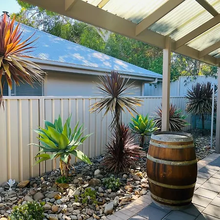 Guichen Villa 3 - Wi-Fi Pets Welcome Outside Robe Exterior photo
